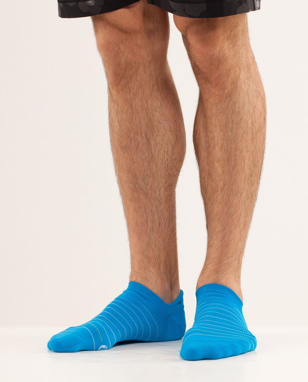 Mens Ultimate No Show Run Sock