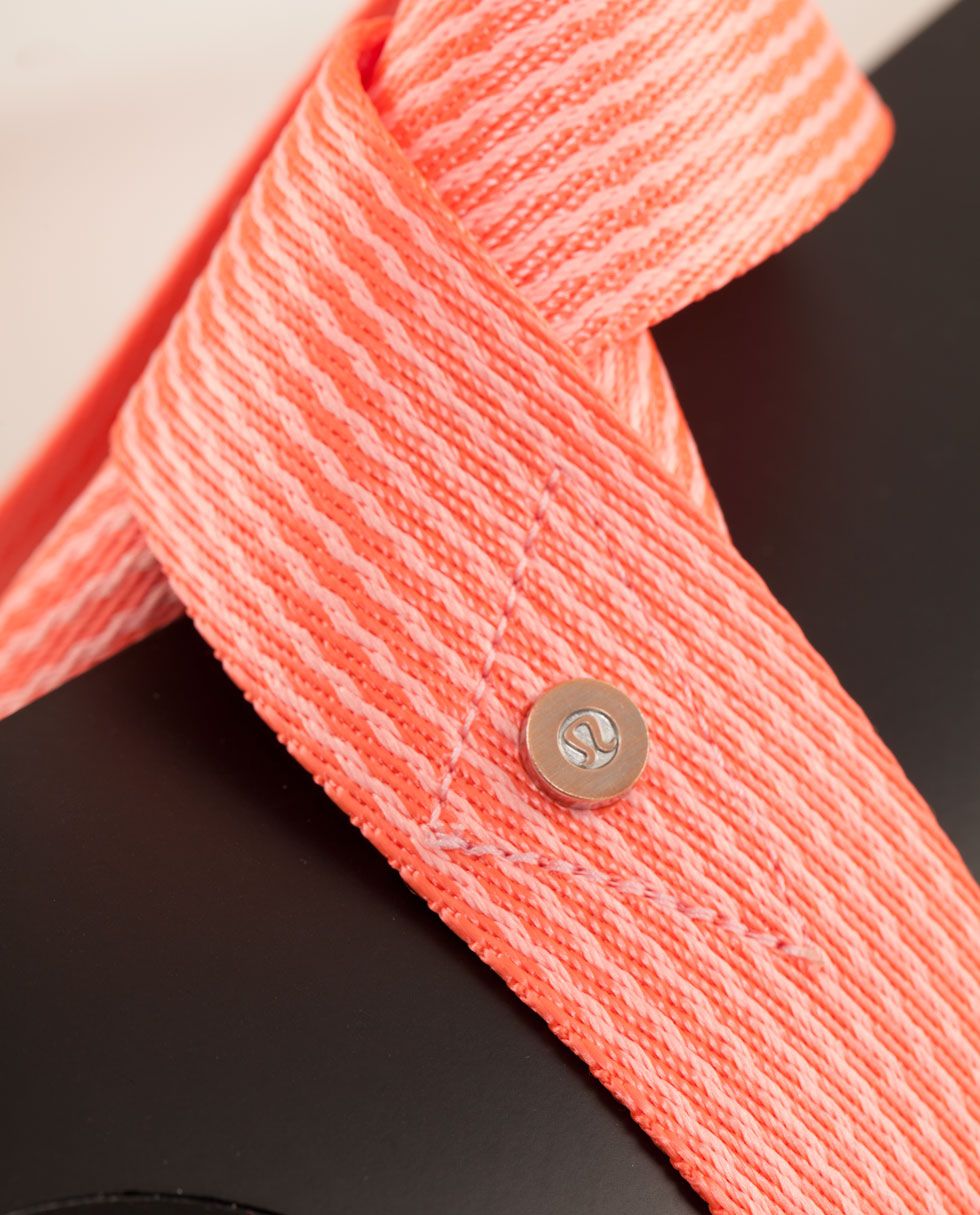 Loop It Up Mat Strap