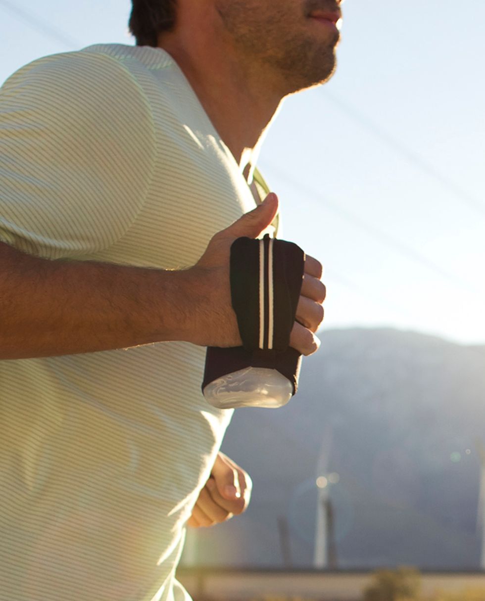 Hydraform Handheld Hydration