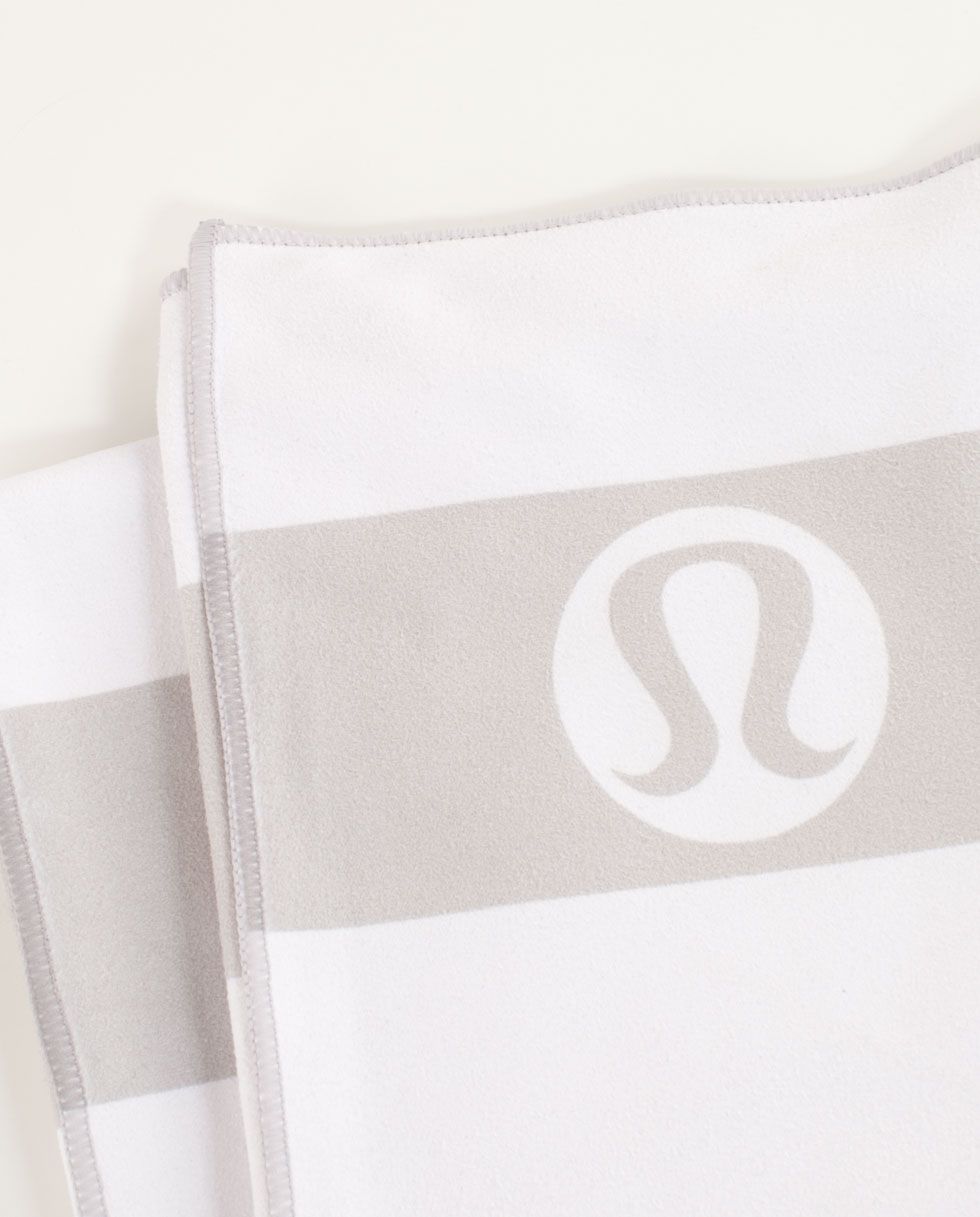 Manduka Equa Towel