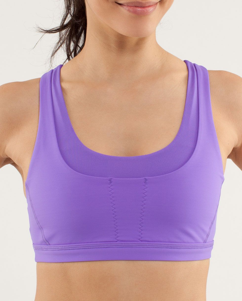 Lululemon store pocket bra