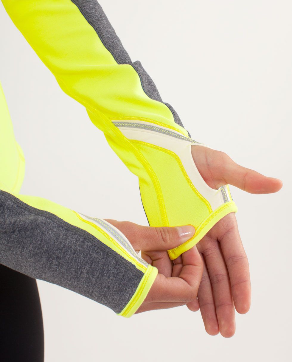 RUN:U-Turn Pullover