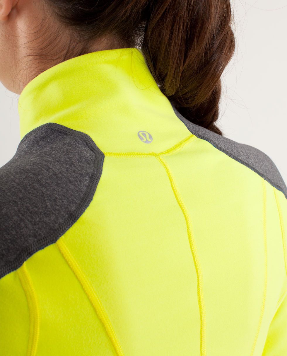 RUN:U-Turn Pullover