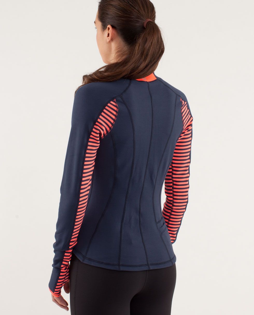 RUN:U-Turn Pullover