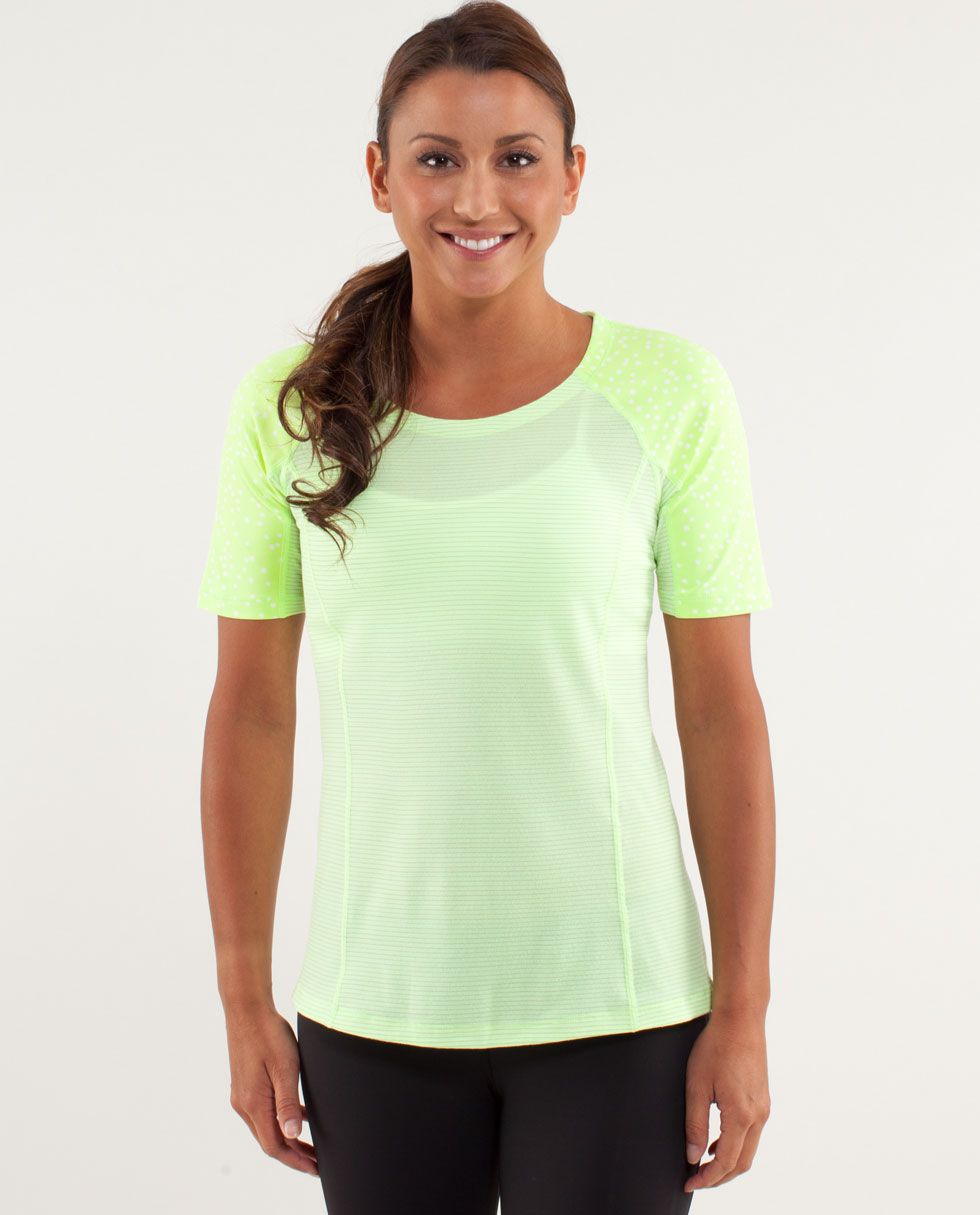 RUN:Turn It Up Tee