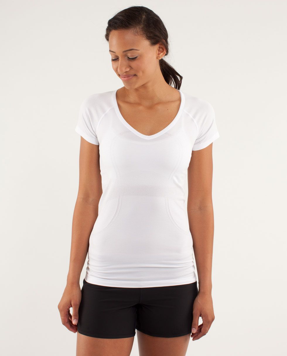 RUN:Swiftly Tech V Neck