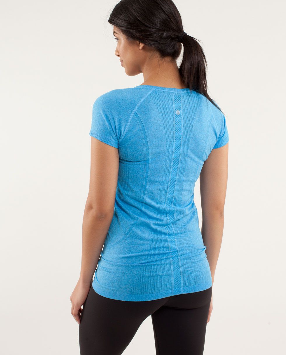 RUN:Swiftly Tech V Neck