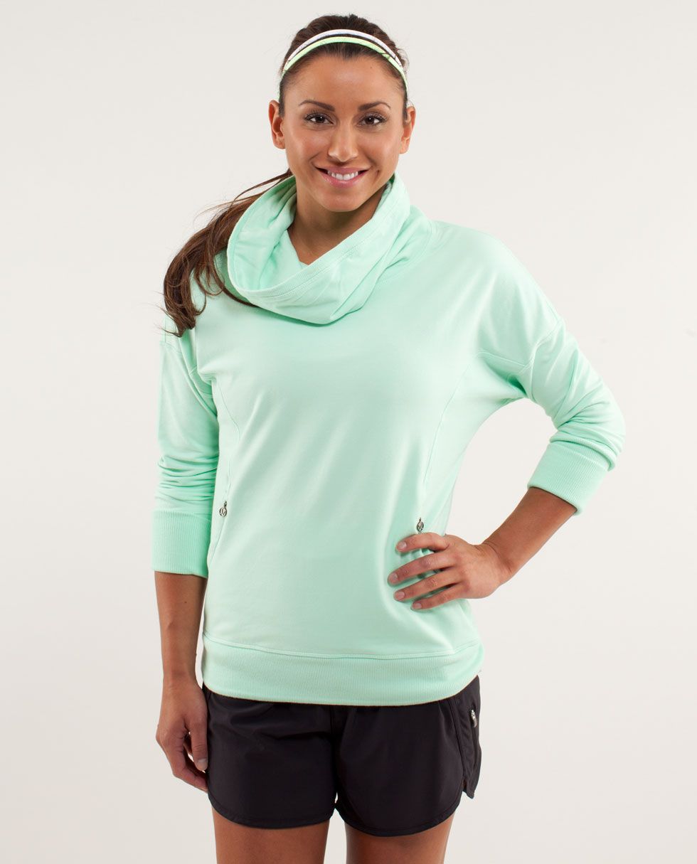Rest Day Pullover