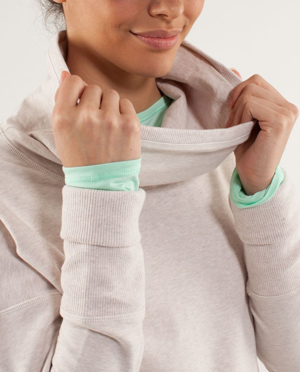 Rest Day Pullover