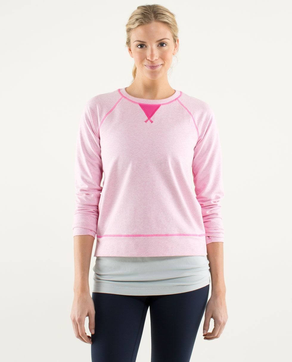 Voyage Pullover