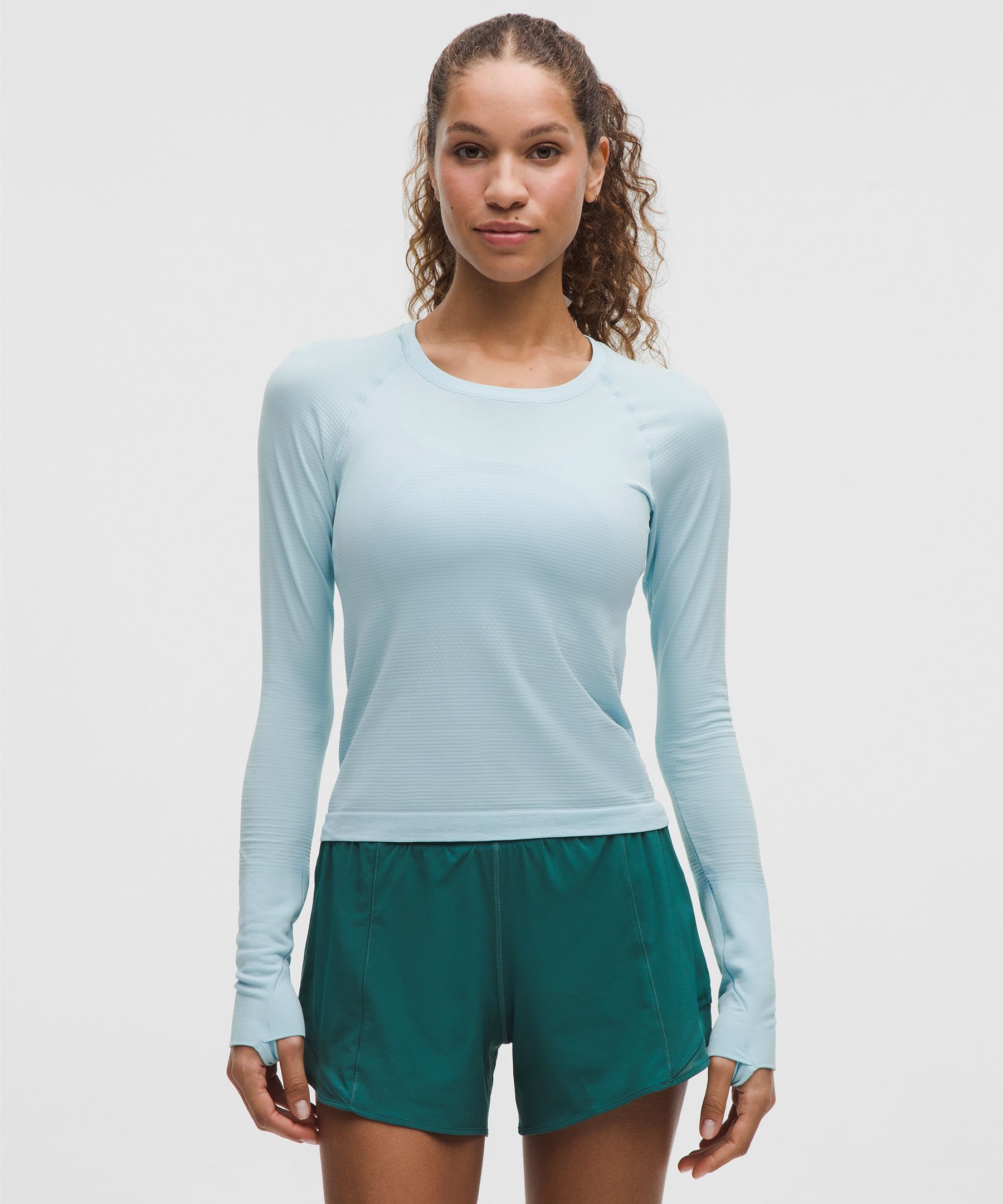 lululemon – Women’s Swiftly Tech Long-Sleeve Shirt 2.0 Waist Length – Color Blue – Size 18