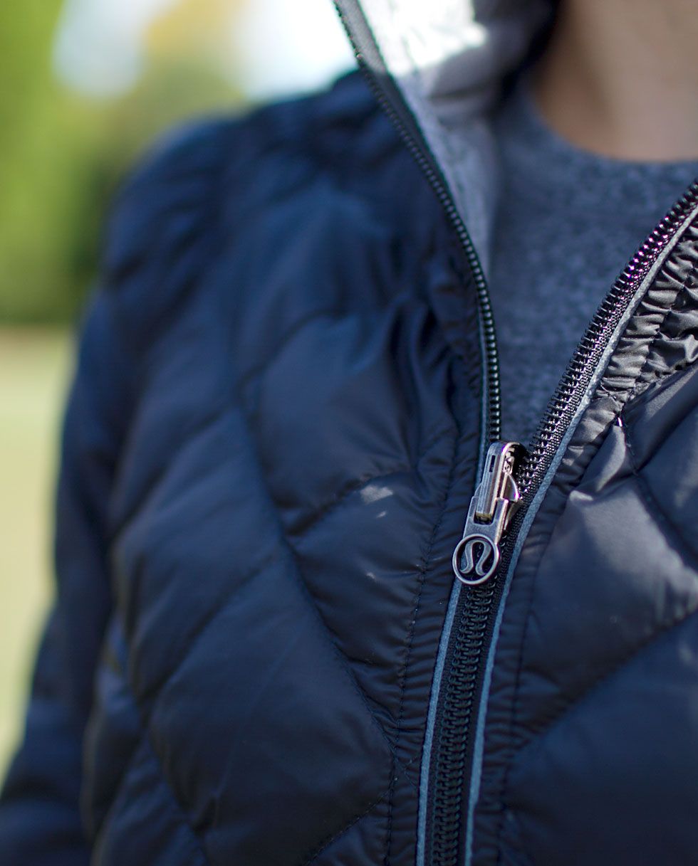Run:Turn Around Jacket