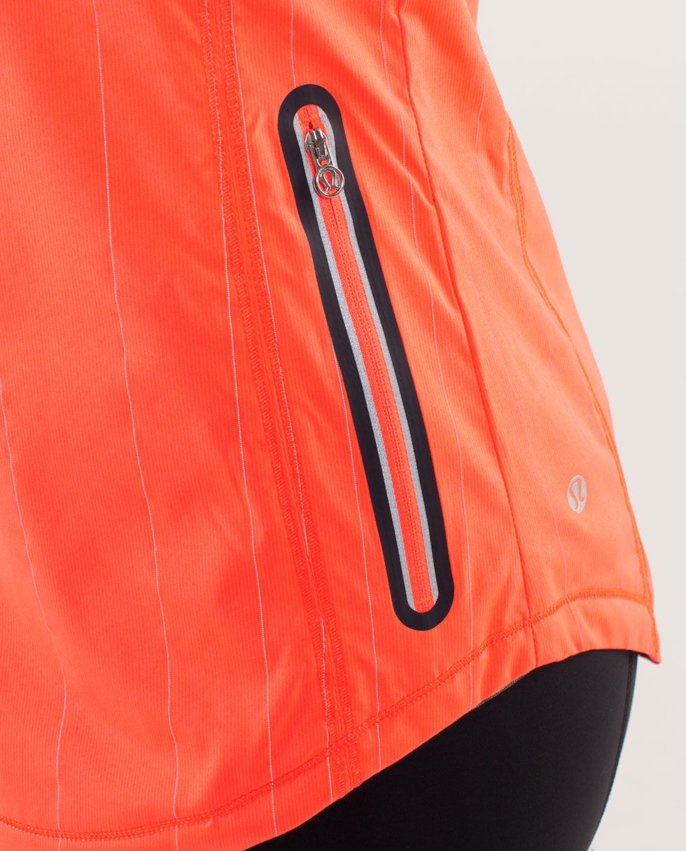 RUN:Get Up And Glow Jacket