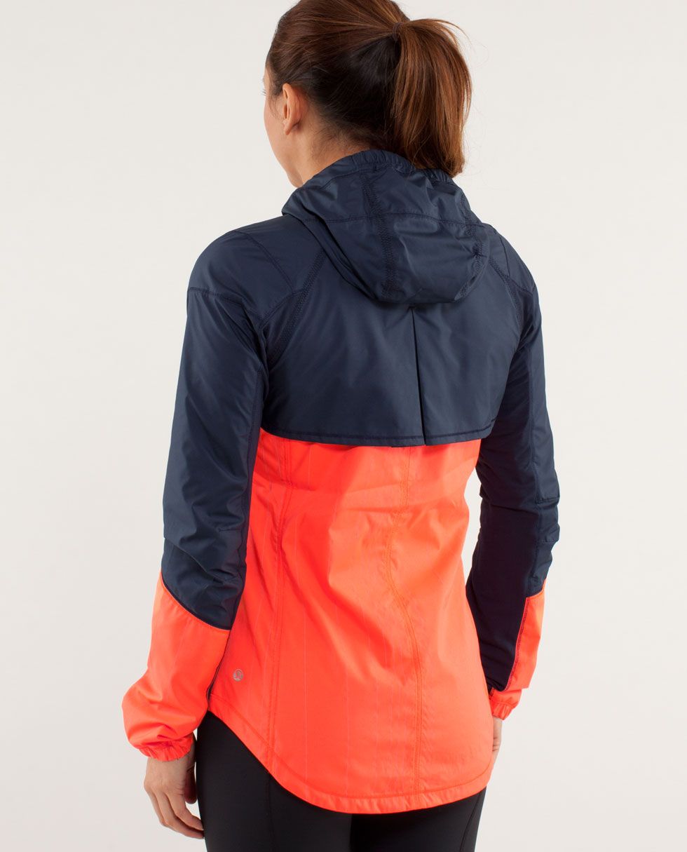 RUN:Get Up And Glow Jacket