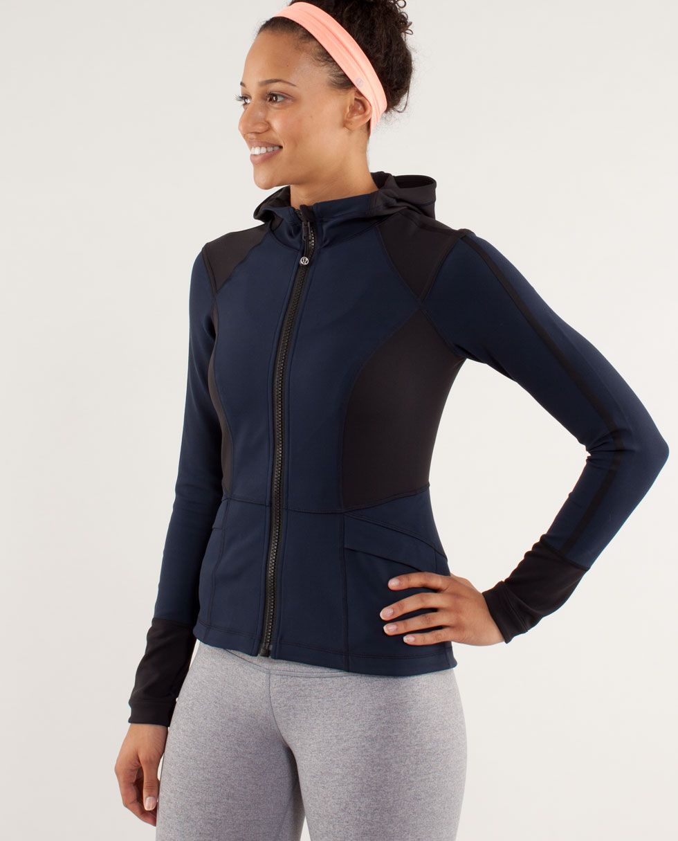 Studio Surf Jacket