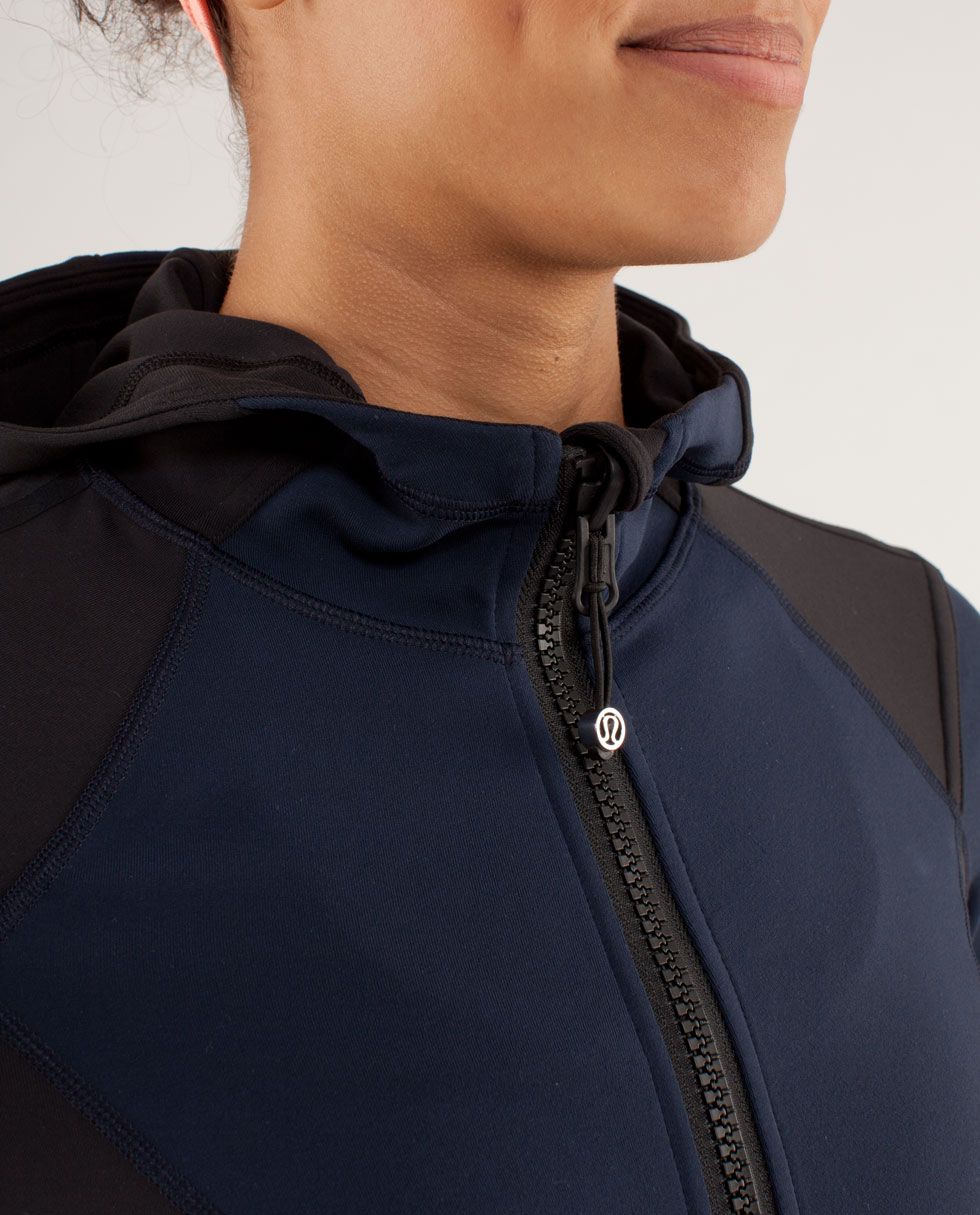 Studio Surf Jacket