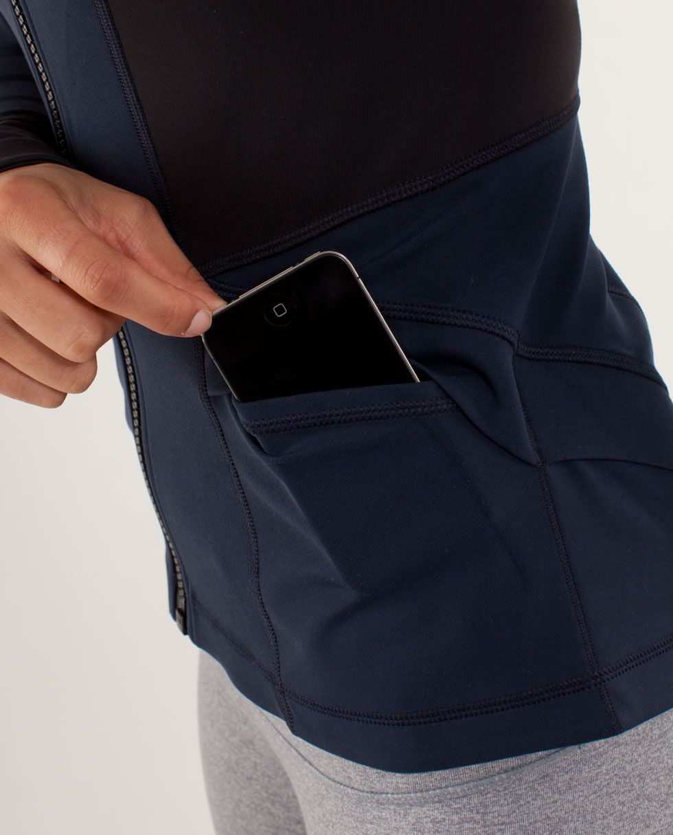 Studio Surf Jacket