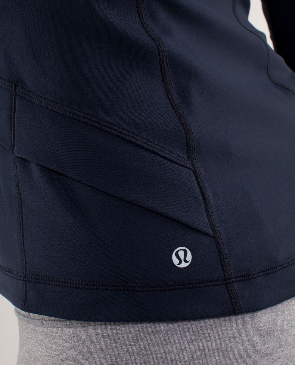 Studio Surf Jacket