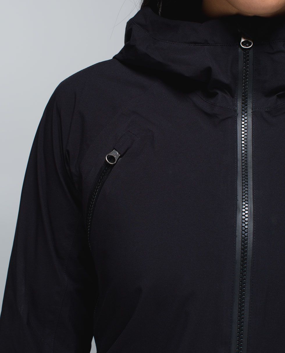 RUN:Rise & Shine Jacket
