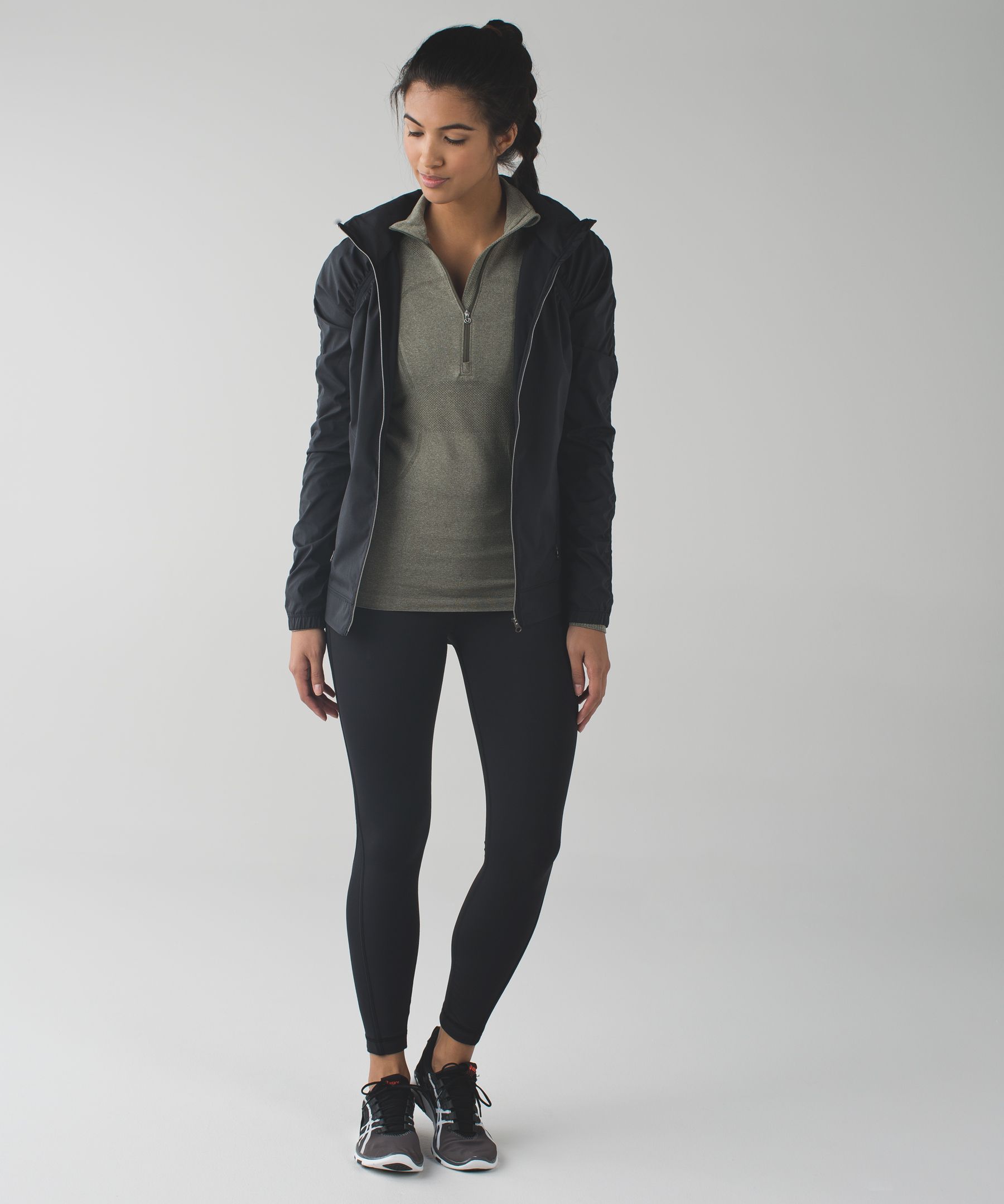 RUN:Pace Tight