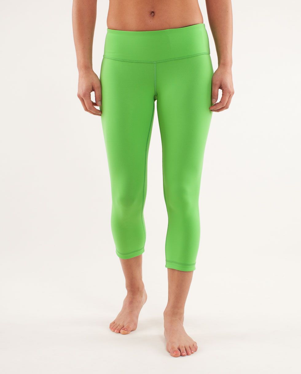 Wunder Under Crop*RVRS