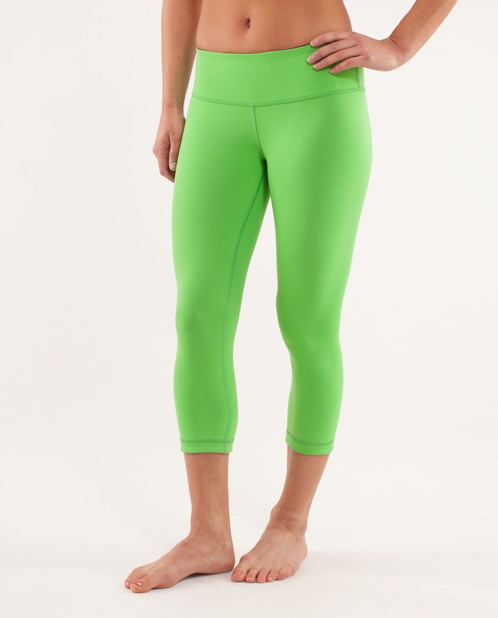 Wunder Under Crop*RVRS