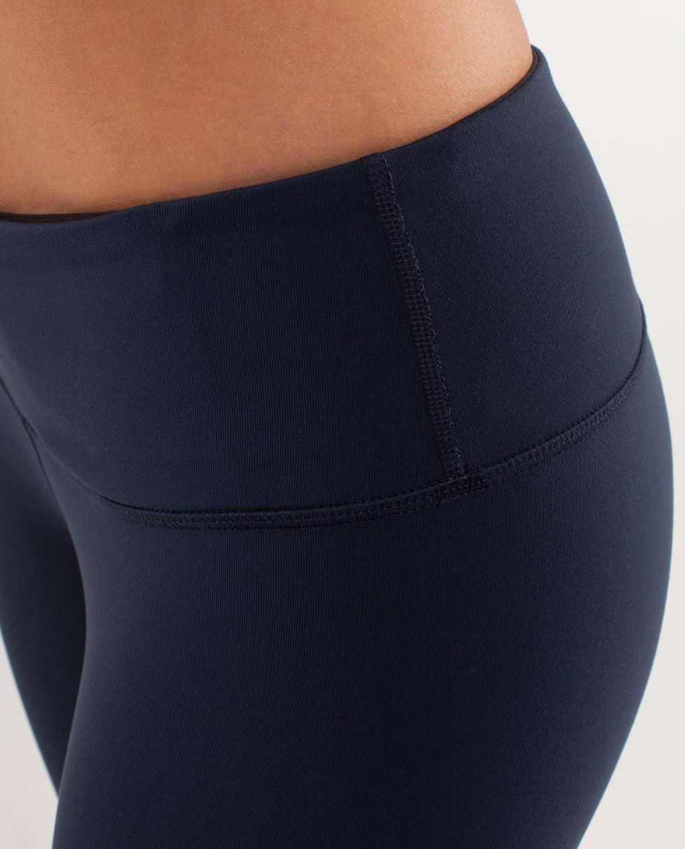 Wunder Under Crop*RVRS