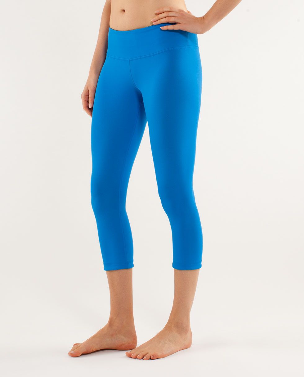 Wunder Under Crop*Rvrs