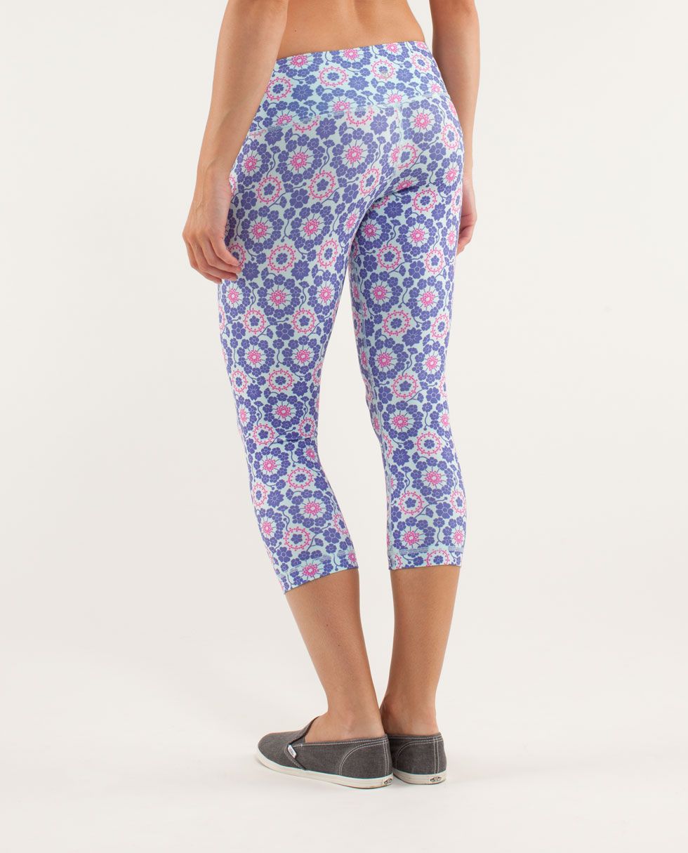 Wunder Under Crop