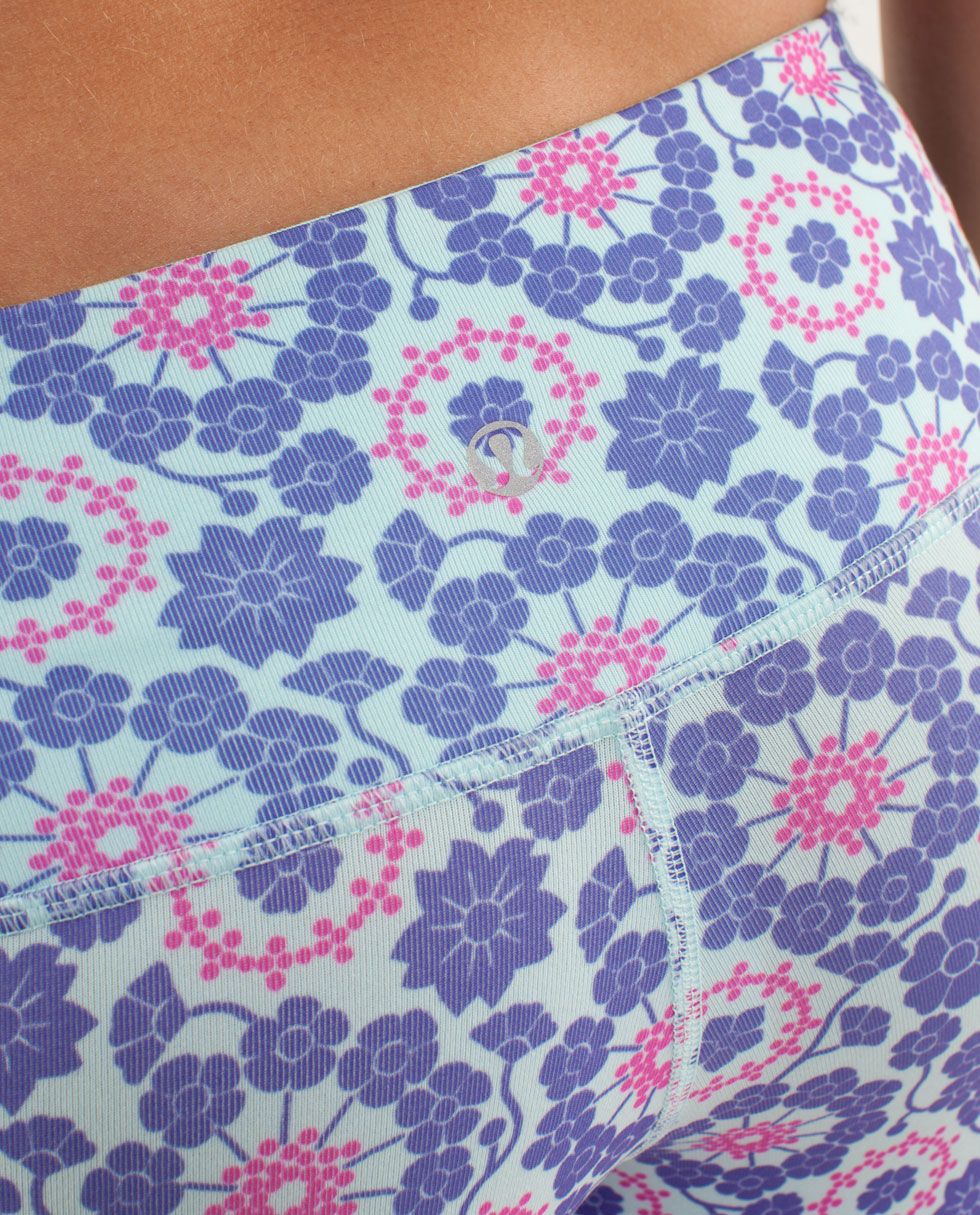 Wunder Under Crop