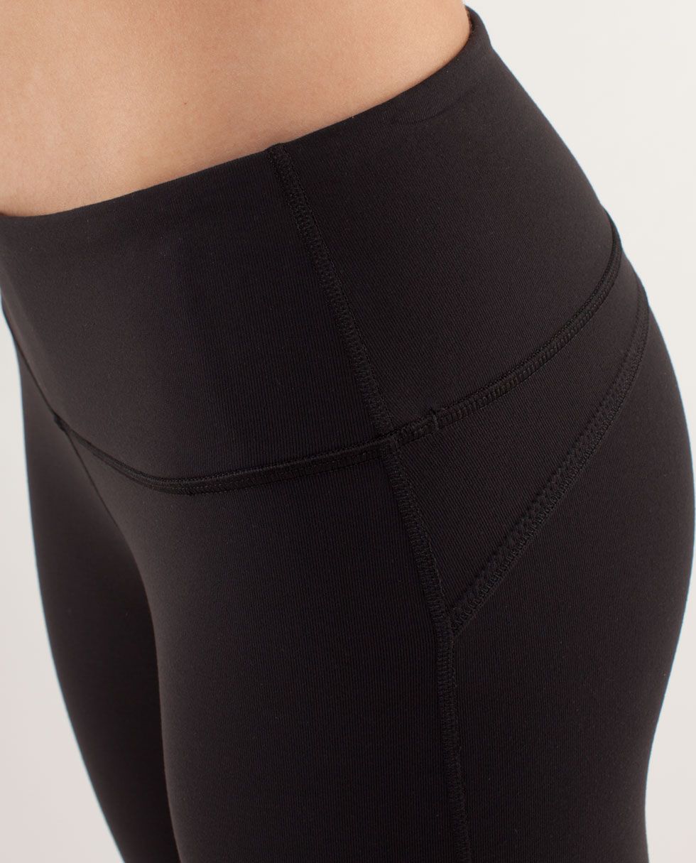 Lustrous Crop