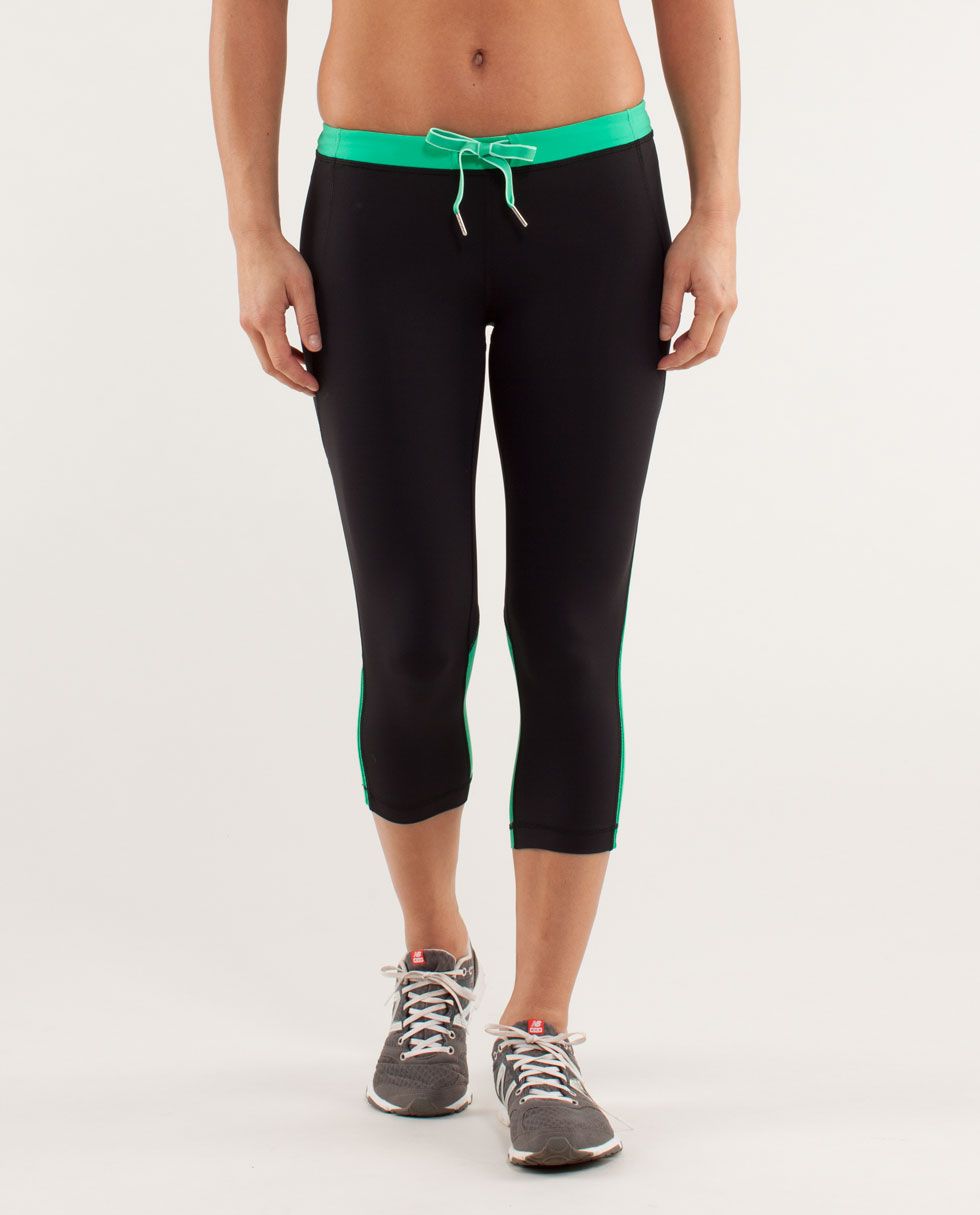 Beach Runner Crop