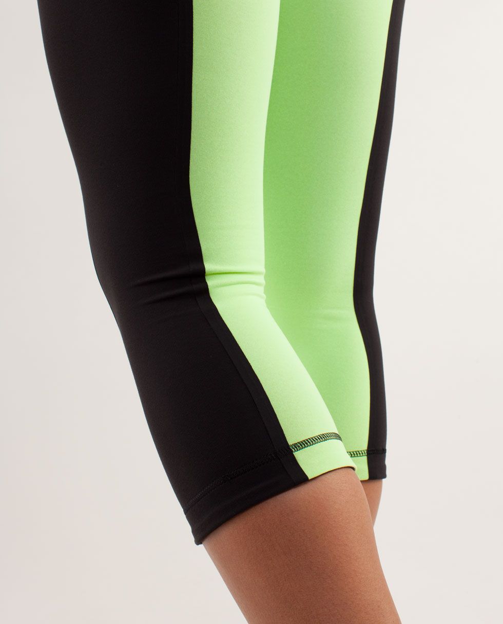 Wunder Under Crop*Bonded