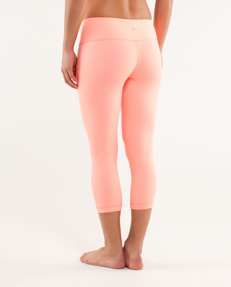 Wunder Under Crop