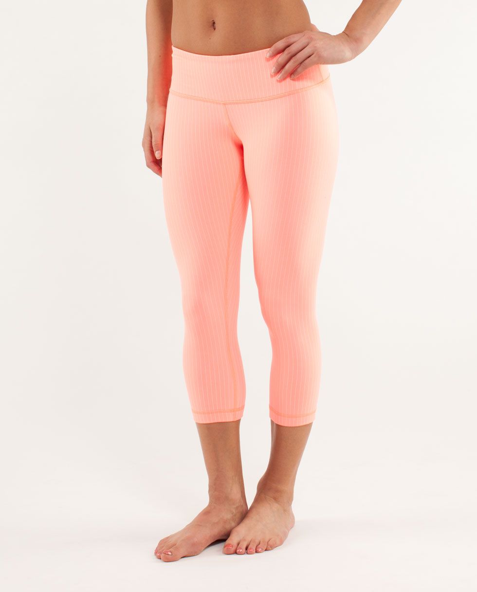 Wunder Under Crop