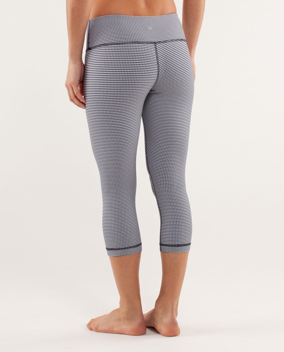 Wunder Under Crop