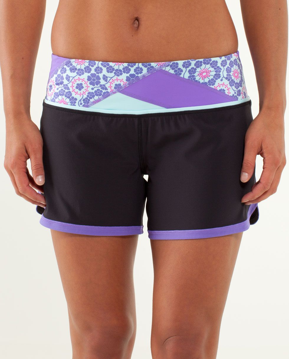 Groovy Run Short