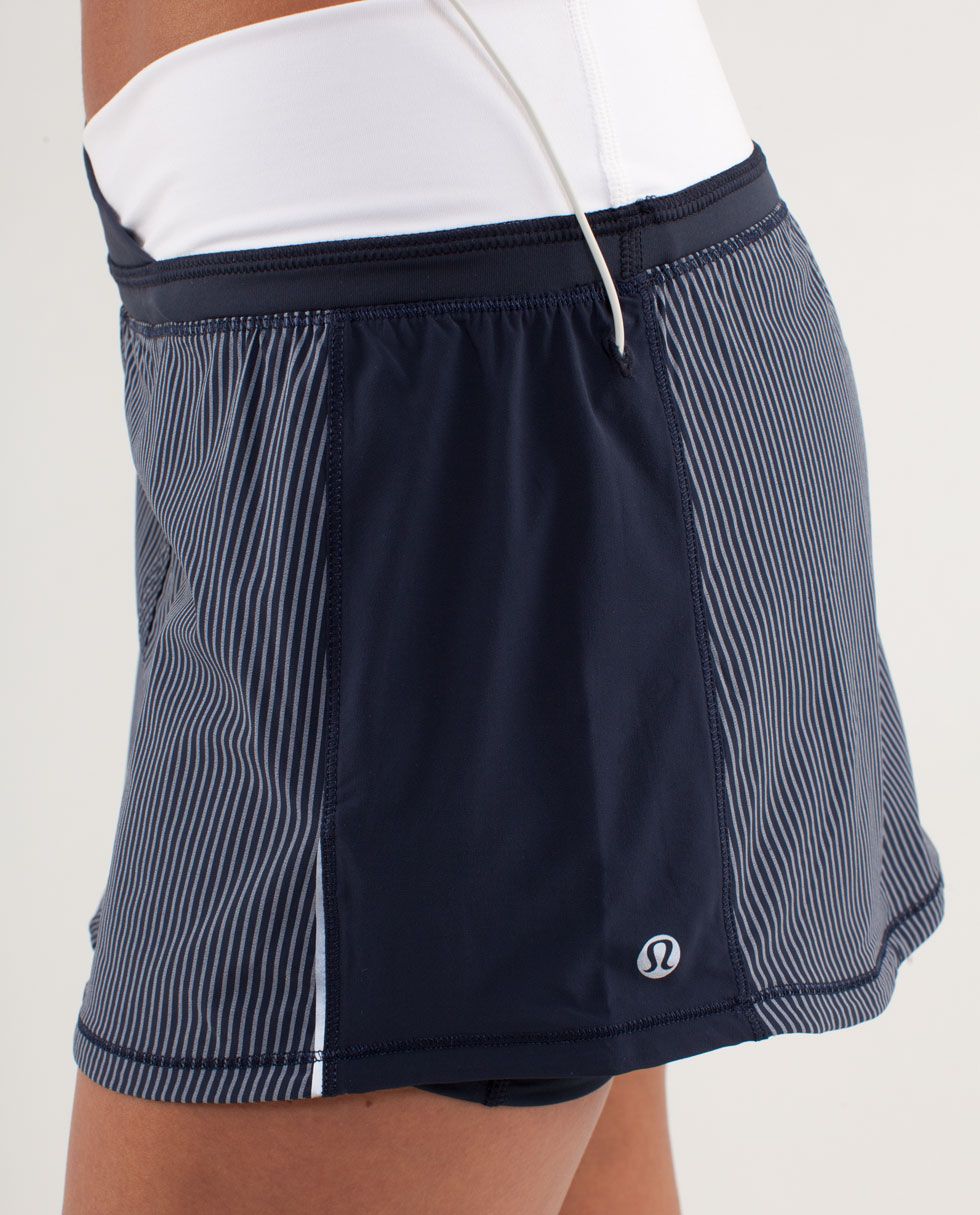 RUN:Pace Skirt