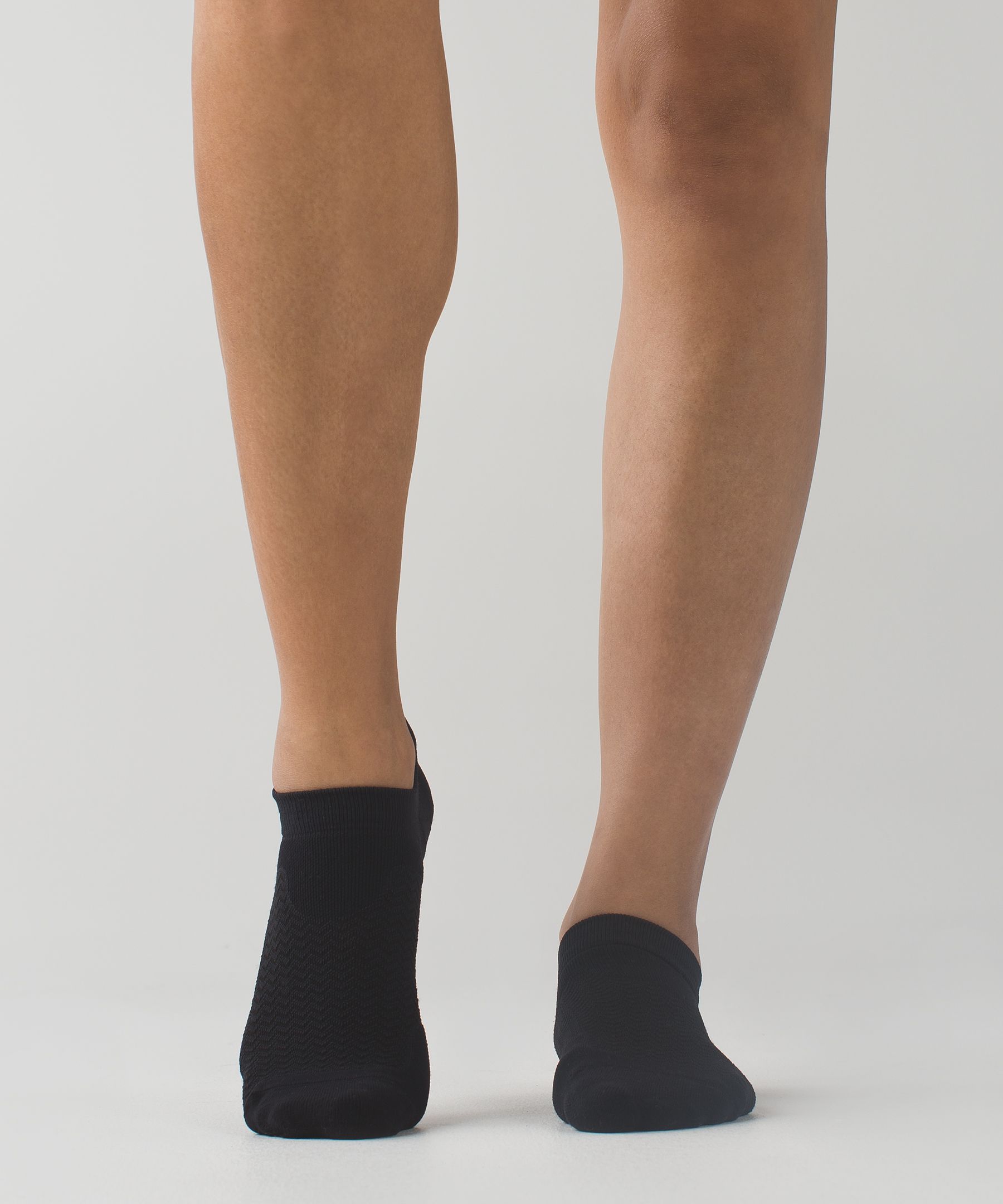 W Ultimate No Show Run Sock