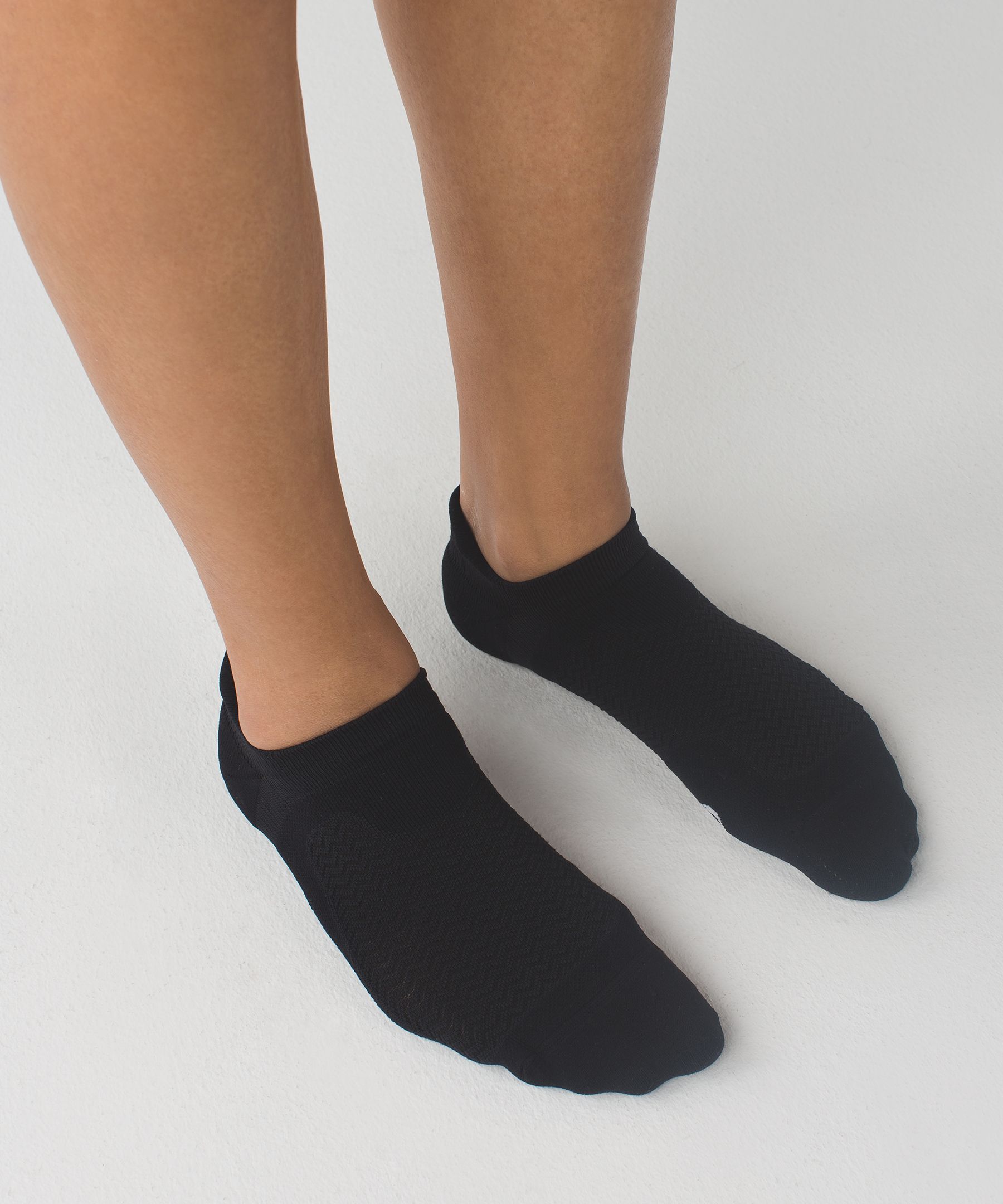 W Ultimate No Show Run Sock