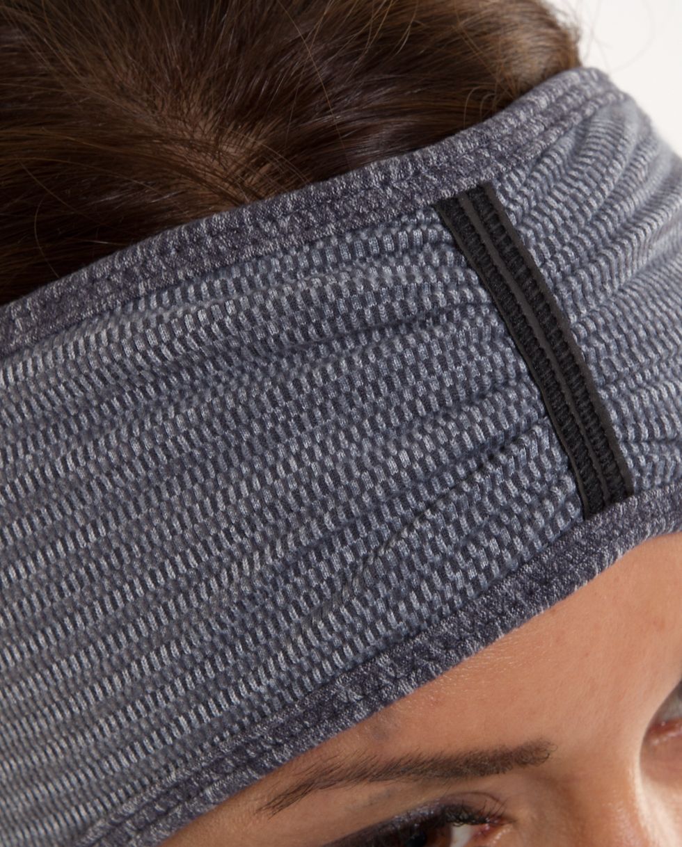 W Brisk Run Headband