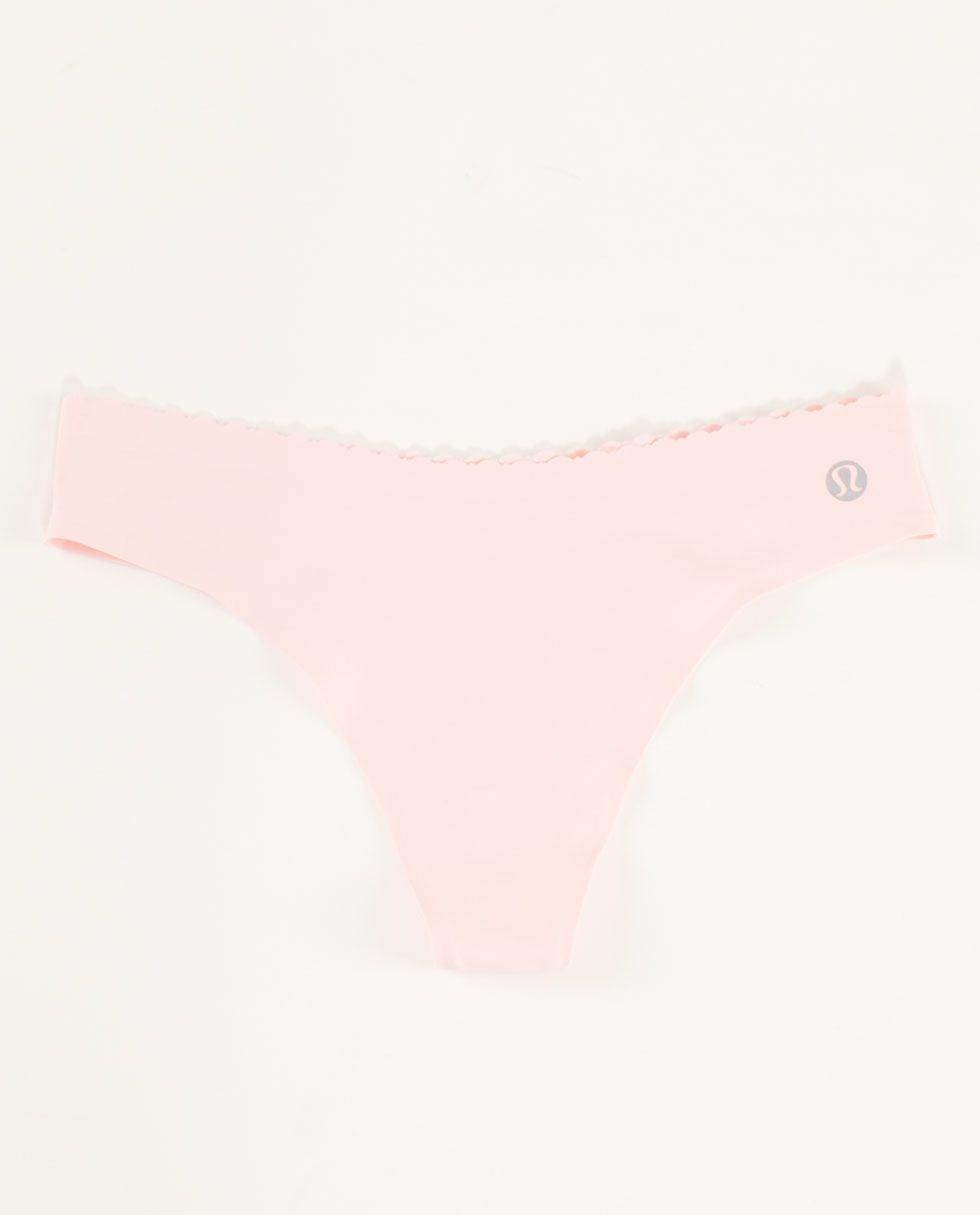 Groovy Thong                  