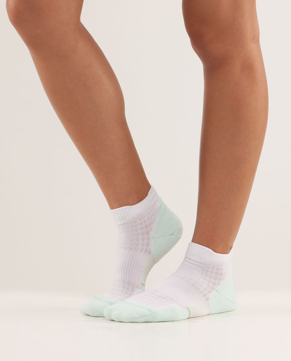 W Ultimate Padded Run Sock