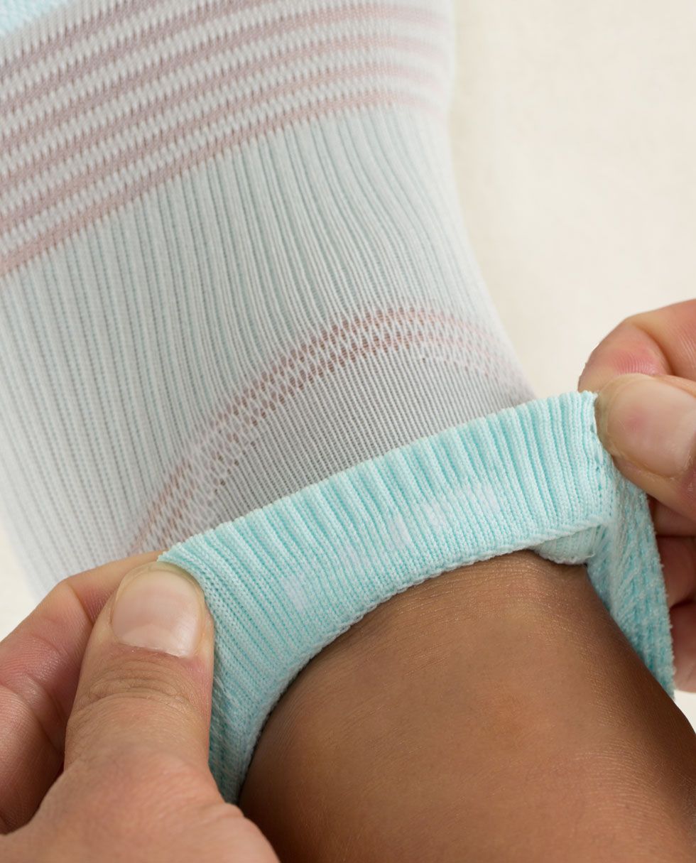 W Ultimate Padded Run Sock