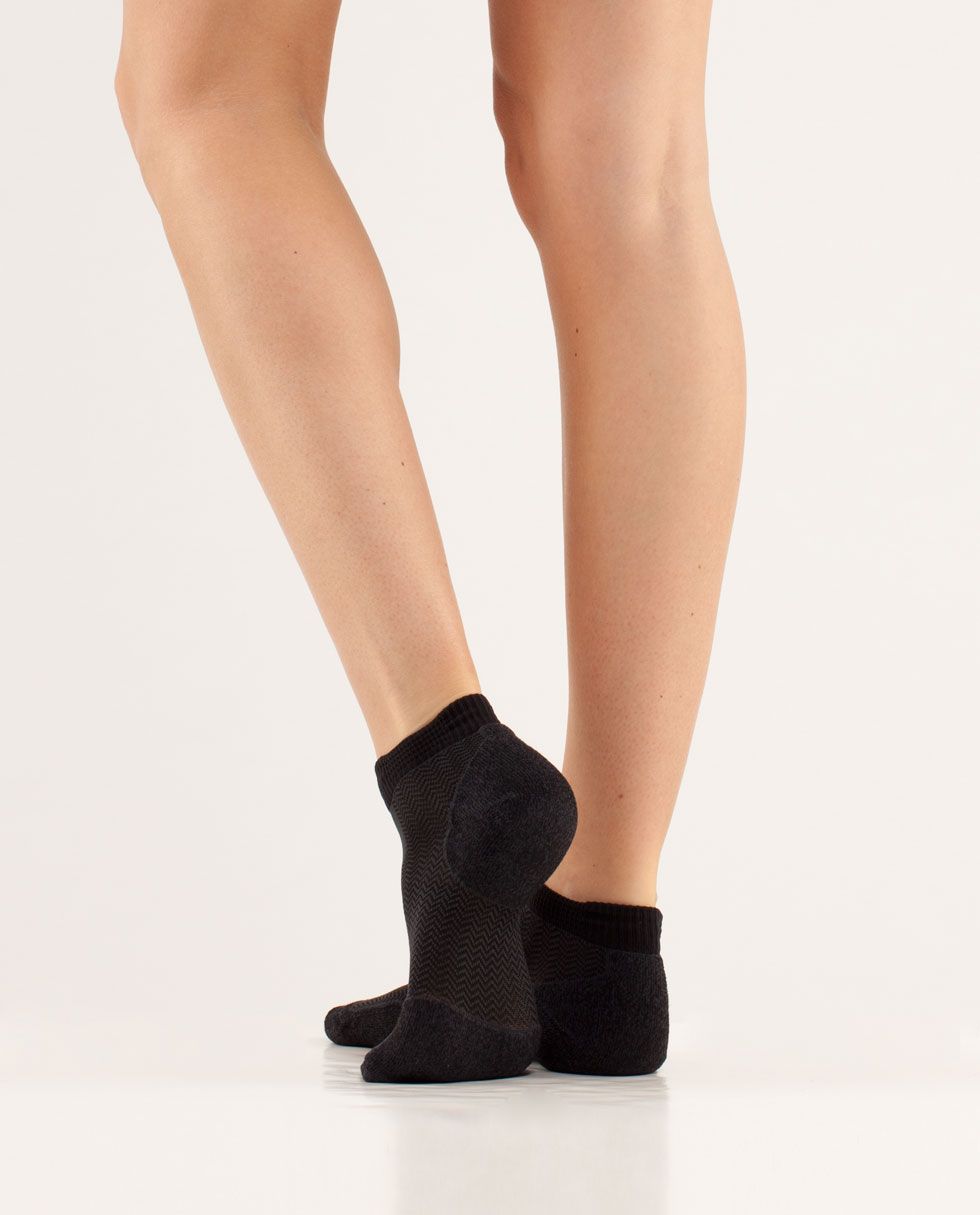 W Ultimate Padded Run Sock