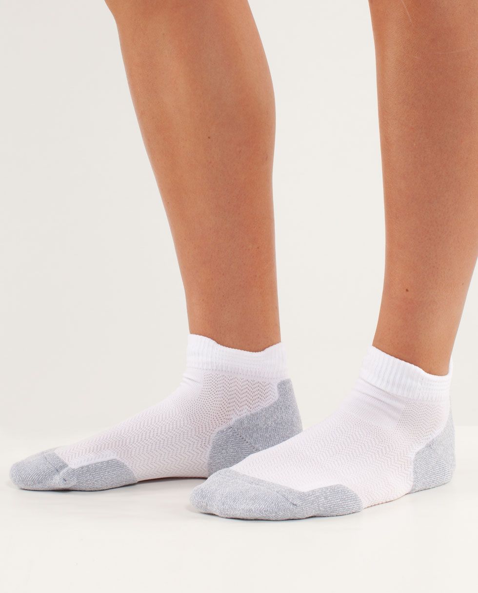W Ultimate Padded Run Sock