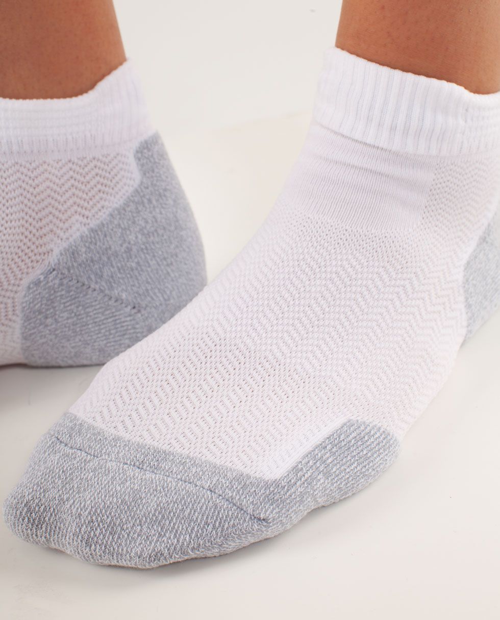 W Ultimate Padded Run Sock