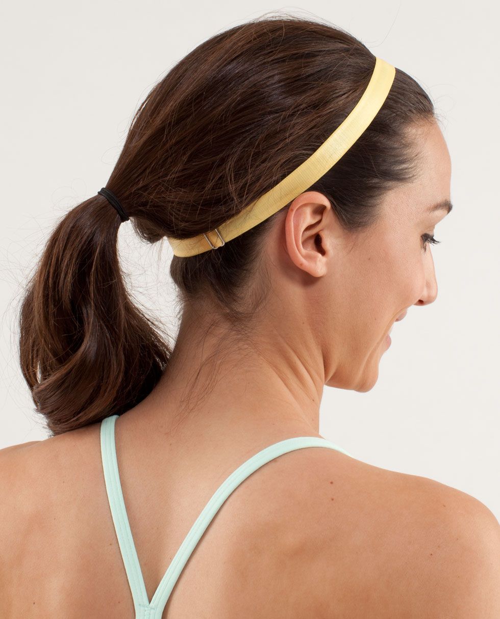Skinny Satin Pirouette