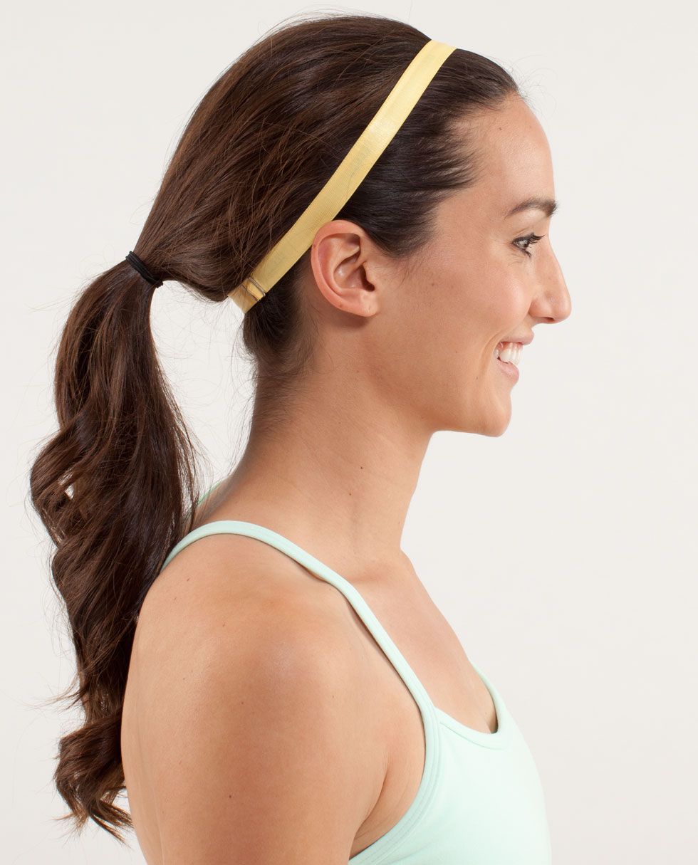 Skinny Satin Pirouette