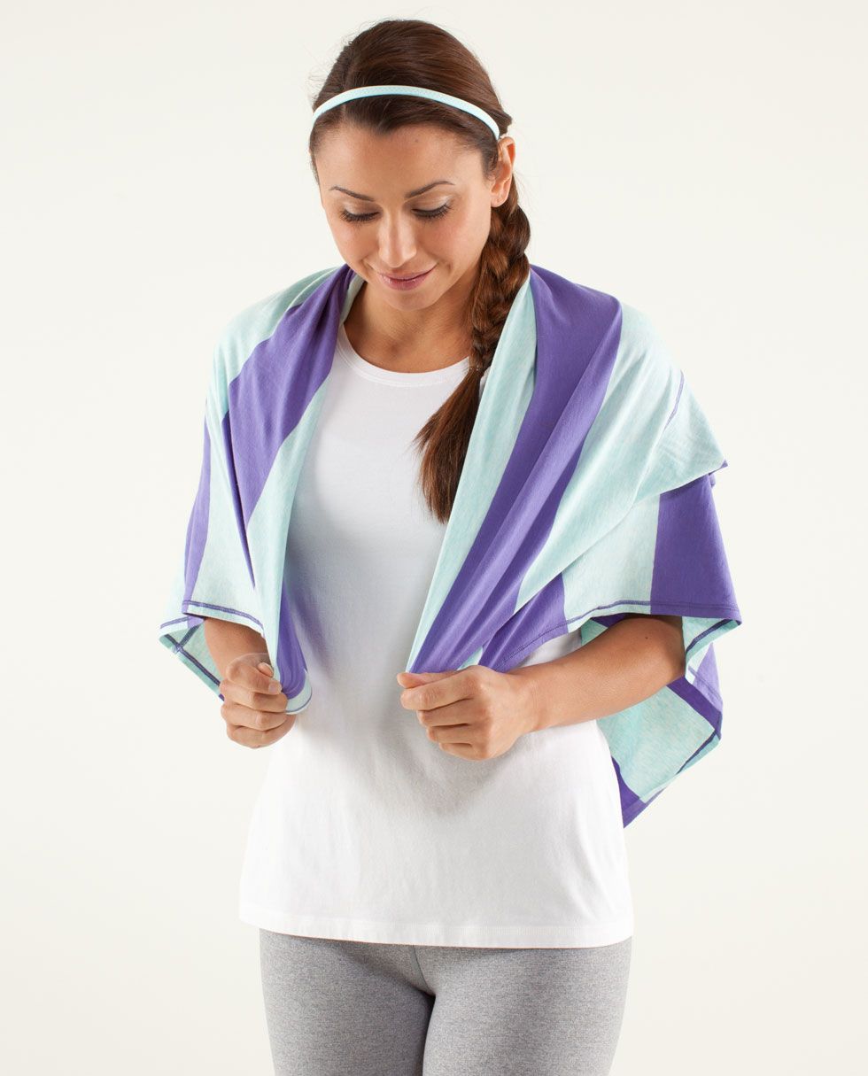 CLARITY SCARF